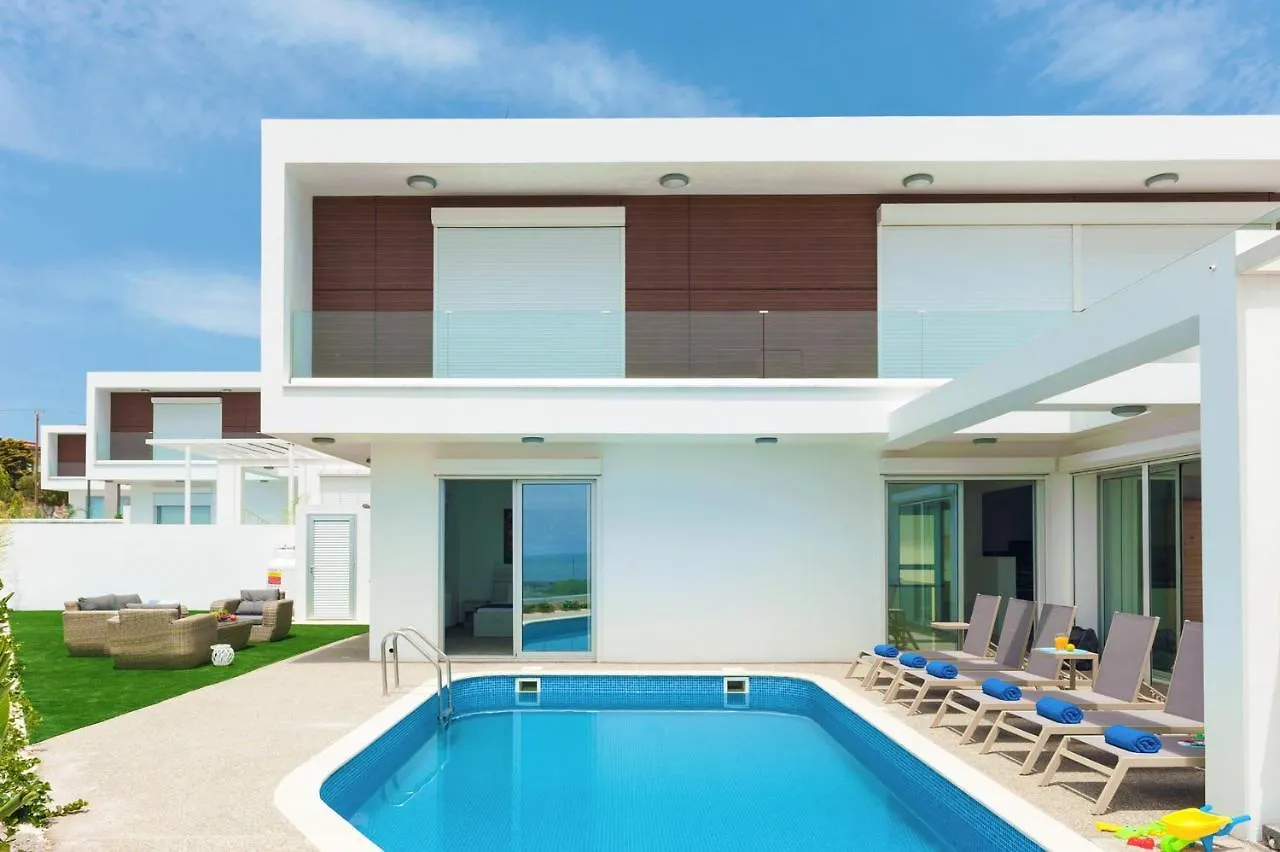 Villa Fortuna 圣纳帕